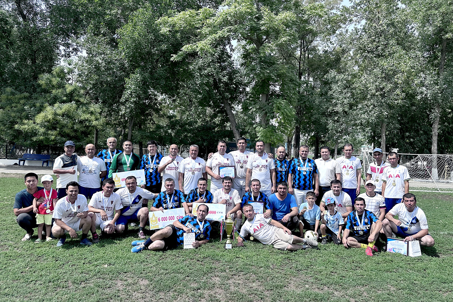 Футбольный турнир ко Дню независимости: золото у горняков