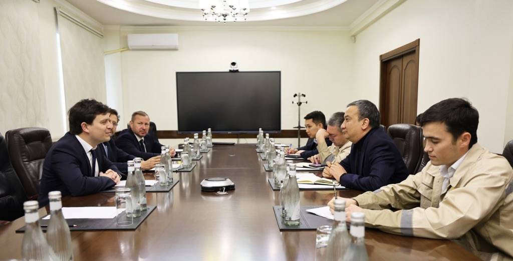 Vengriya delegatsiyasi OKMKda bo‘ldi