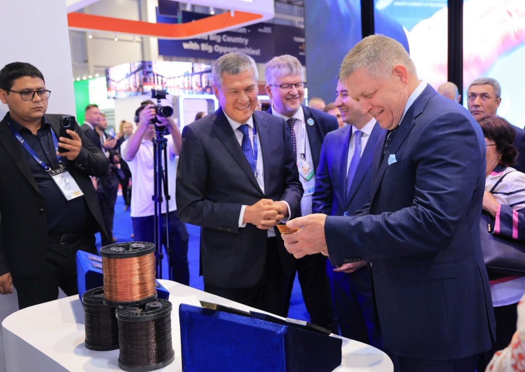 АГМК на инвестиционном форуме. Как комбинат уверенно шагает в будущее с новыми партнерствами и проектами