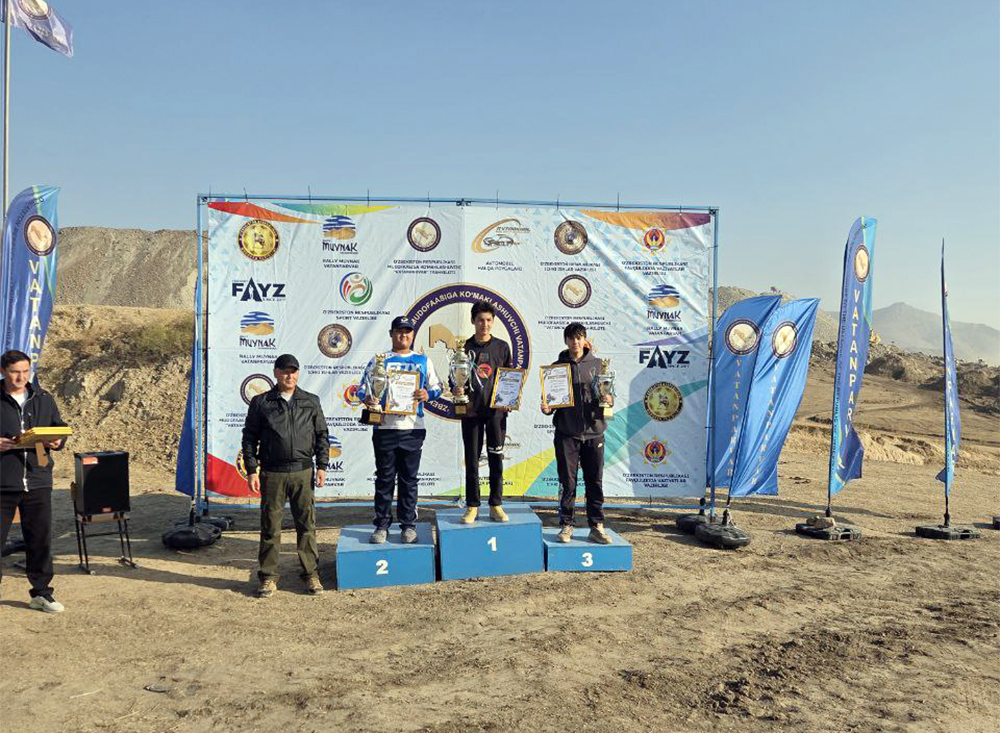 Мотокроссмены АГМК завоевали Кубок Узбекистана