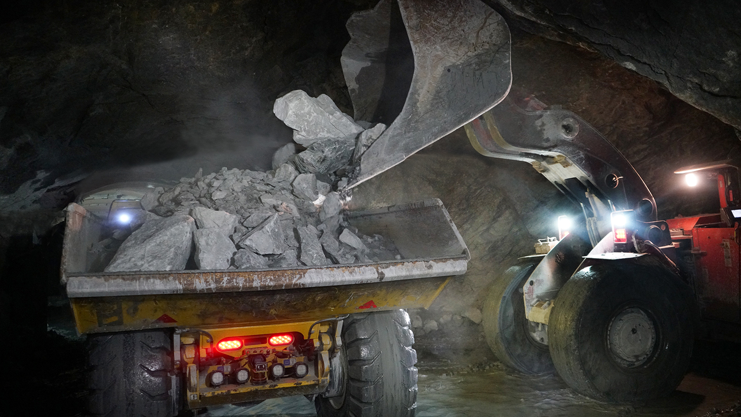 New ore horizons being opened at Khonjiza mine
