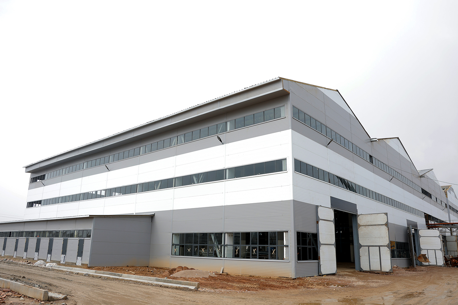 OKMK: Kovuldi oltin saralash fabrikasi qurilishi yakuniy bosqichda