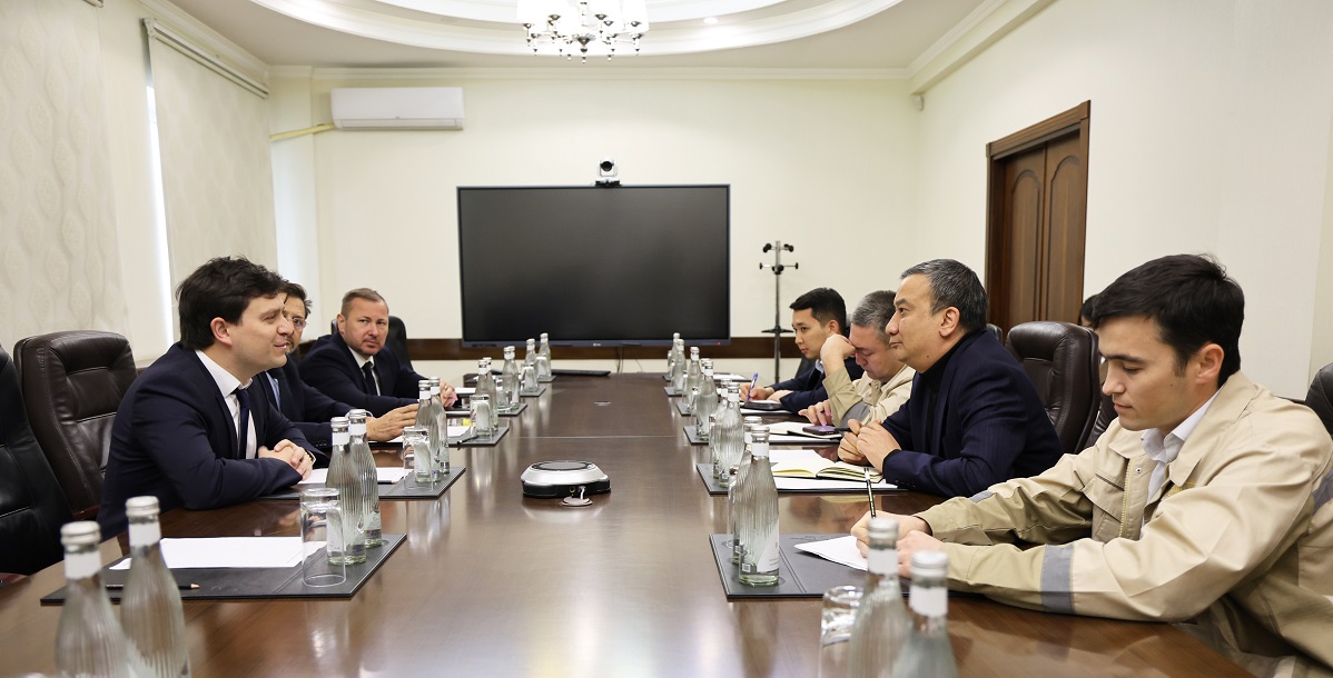 Vengriya delegatsiyasi OKMKda bo‘ldi